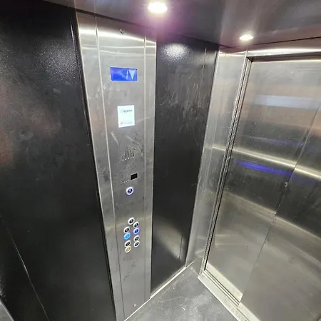 Katarina C67 Lux, Silver Lake, Srebrno Jezero, Veliko Gradiste * Ostrovo