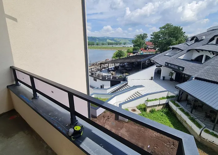 Katarina C67 Lux, Silver Lake, Srebrno Jezero, Veliko Gradiste