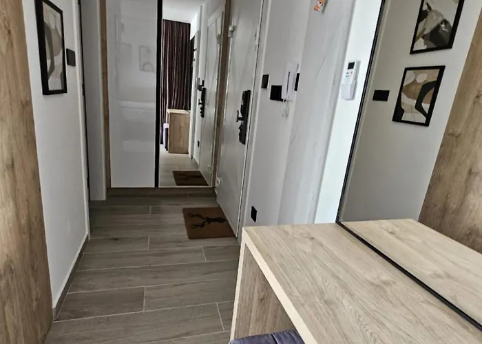 Katarina C67 Lux, Silver Lake, Srebrno Jezero, Veliko Gradiste Ostrovo