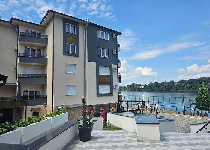 شقة Katarina C67 Lux, Silver Lake, Srebrno Jezero, Veliko Gradiste Ostrovo